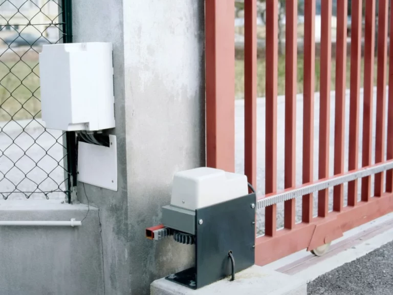 Installation de stores et volets à Loudun