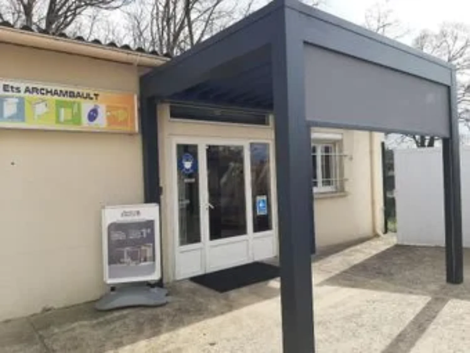 Installation de stores et volets à Chaveignes